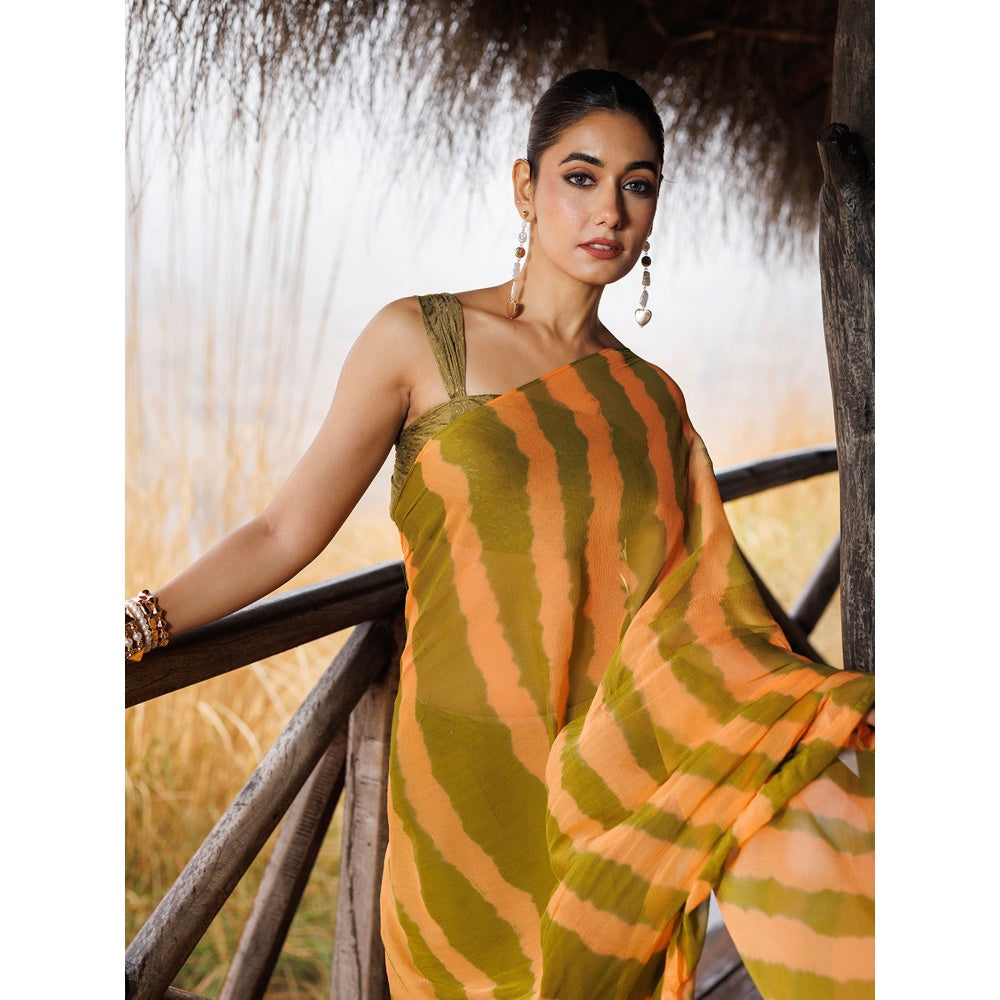 Geroo Jaipur Green And Orange Pre-Stitched Chiffon Saree with Unstitched Blouse
