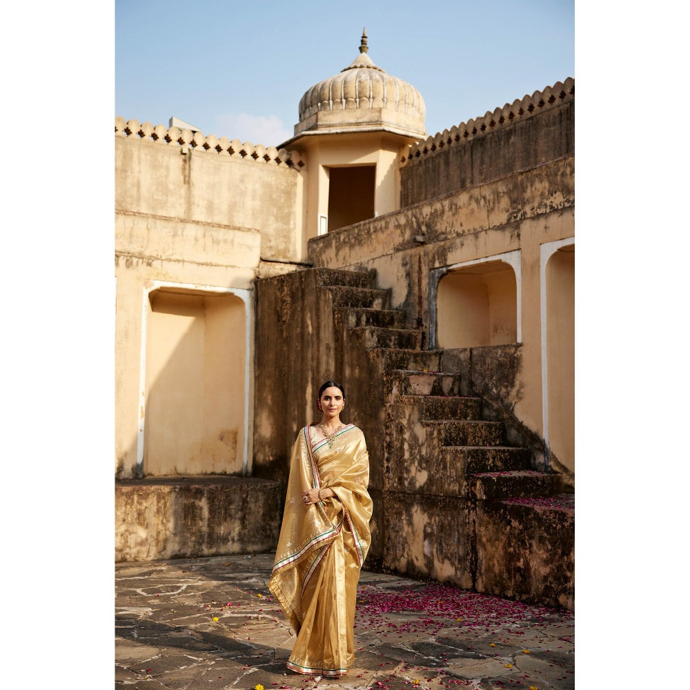 Geroo Jaipur Gold Floral Embroidered Pure Silk Banarasi Saree with Unstitched Blouse