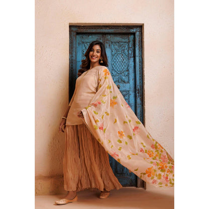 Geroo Jaipur Beige Embroidered sarara Kurta Set with Dupatta
