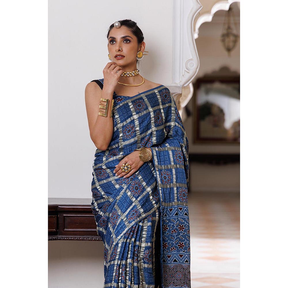 Geroo Luxe Women Blue Silk Handloom Saree with Unstitched Blouse