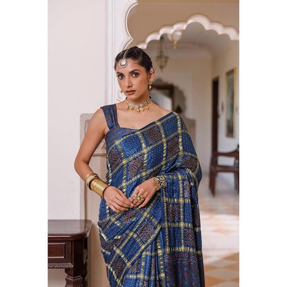 Geroo Luxe Women Blue Silk Handloom Saree with Unstitched Blouse