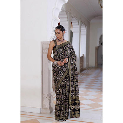 Geroo Luxe Women Black Silk Handloom Saree with Unstitched Blouse