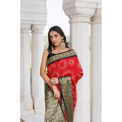 Geroo Luxe Women Red Silk Handloom Saree with Unstitched Blouse