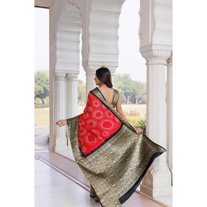 Geroo Luxe Women Red Silk Handloom Saree with Unstitched Blouse