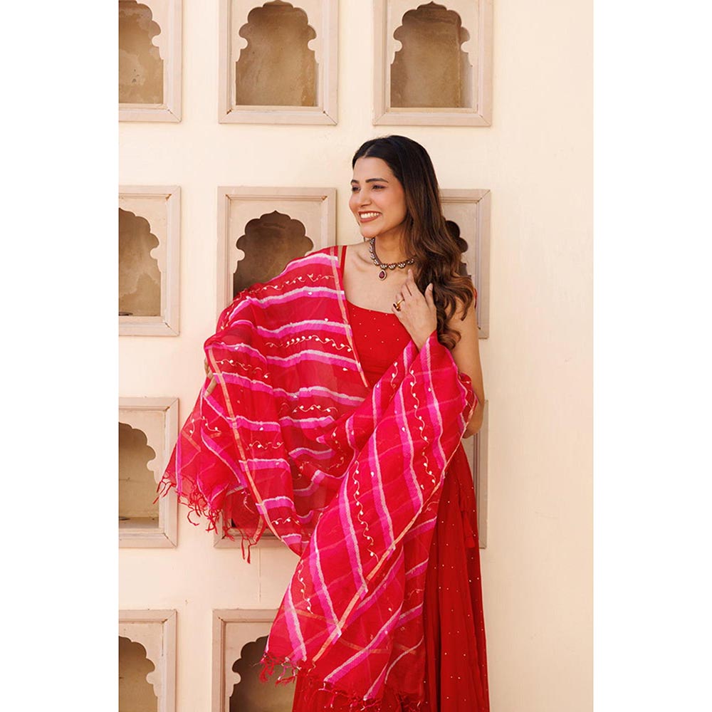 Geroo Luxe Women Red Chiffon Lehenga with Unstitched Blouse and Dupatta