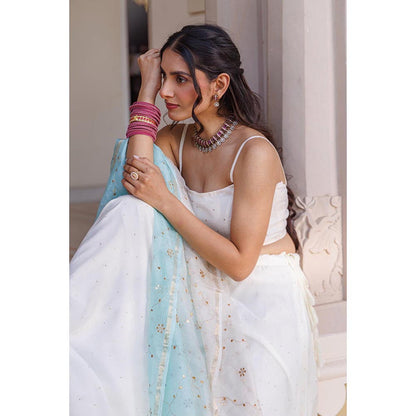 Geroo Luxe Women Off White Chiffon Lehenga with Unstitched Blouse and Dupatta