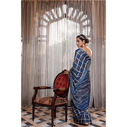Geroo Luxe Handcrafted Blue Zari Check Pattern Ajrakh Saree with Unstitched Blouse