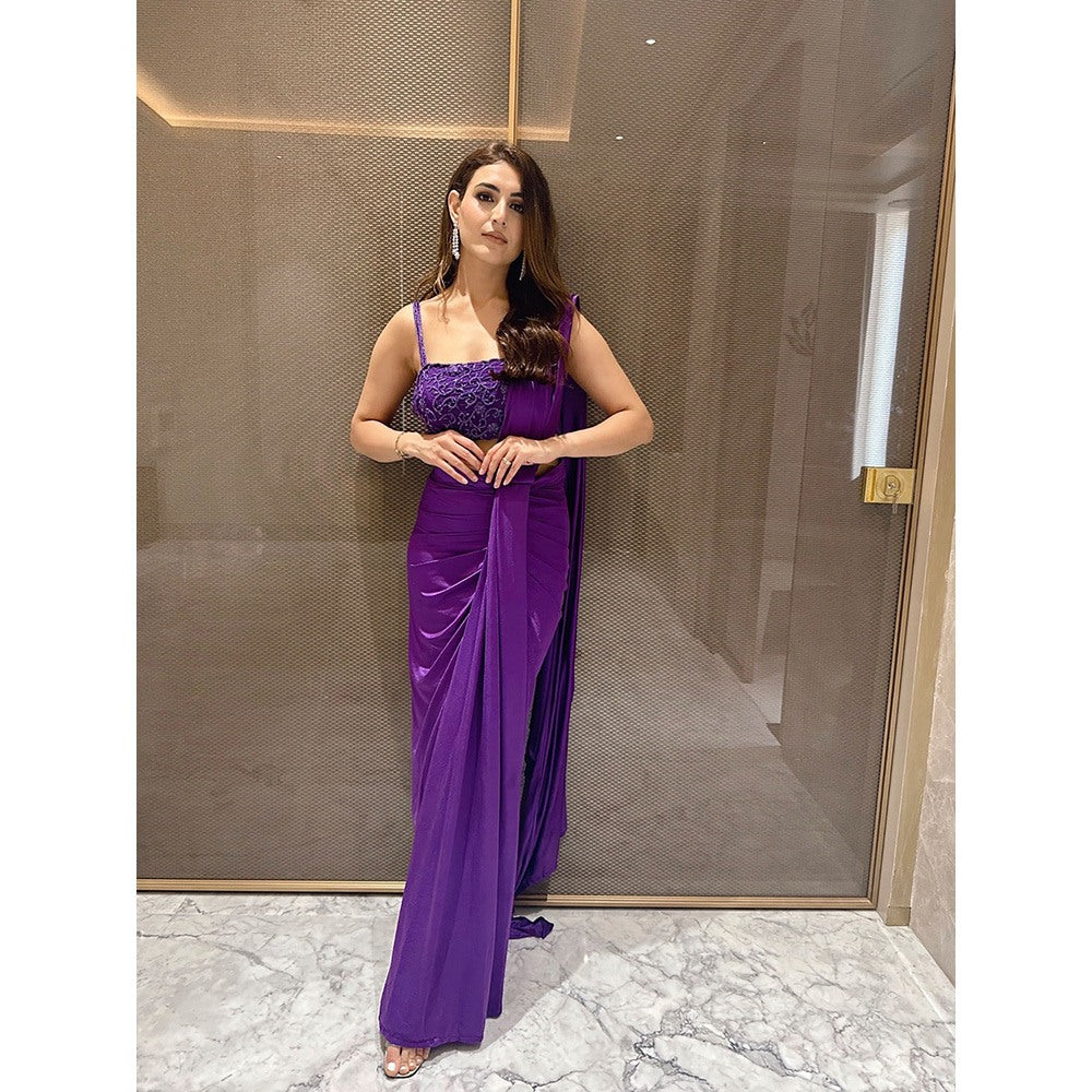 Glamique by Gungun Purple Lycra Saree with Stitched Blouse