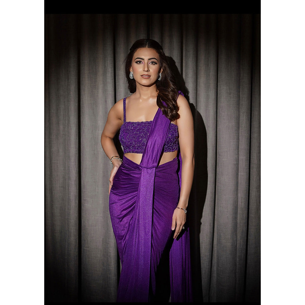 Glamique by Gungun Purple Lycra Saree with Stitched Blouse