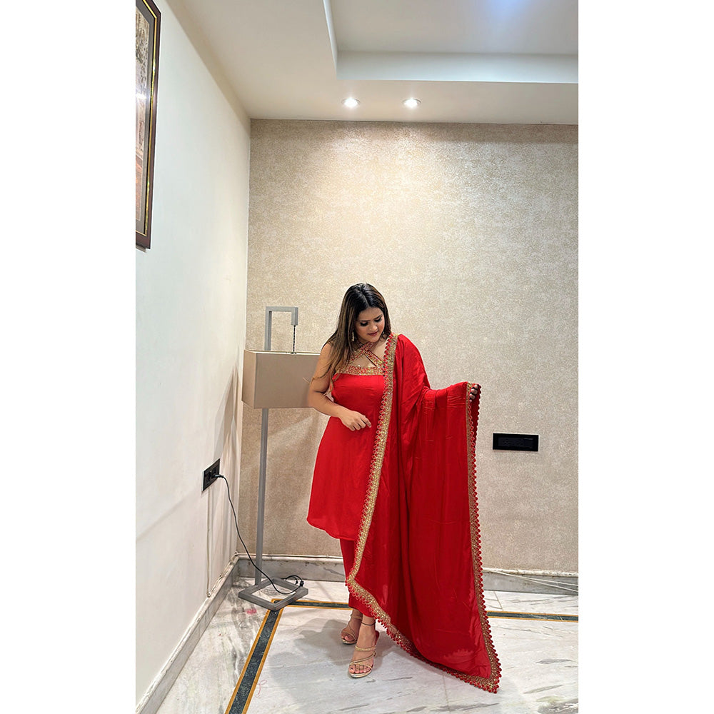 Glamique by Gungun Halter Red Kurta with Pant and Dupatta (Set of 3)