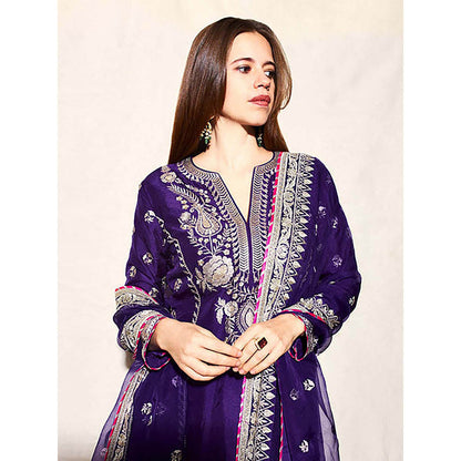 Gopi Vaid Amaya Palazzo Set-Kalki Koechlin