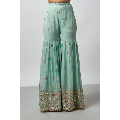 Gopi Vaid Kiah Sharara Set
