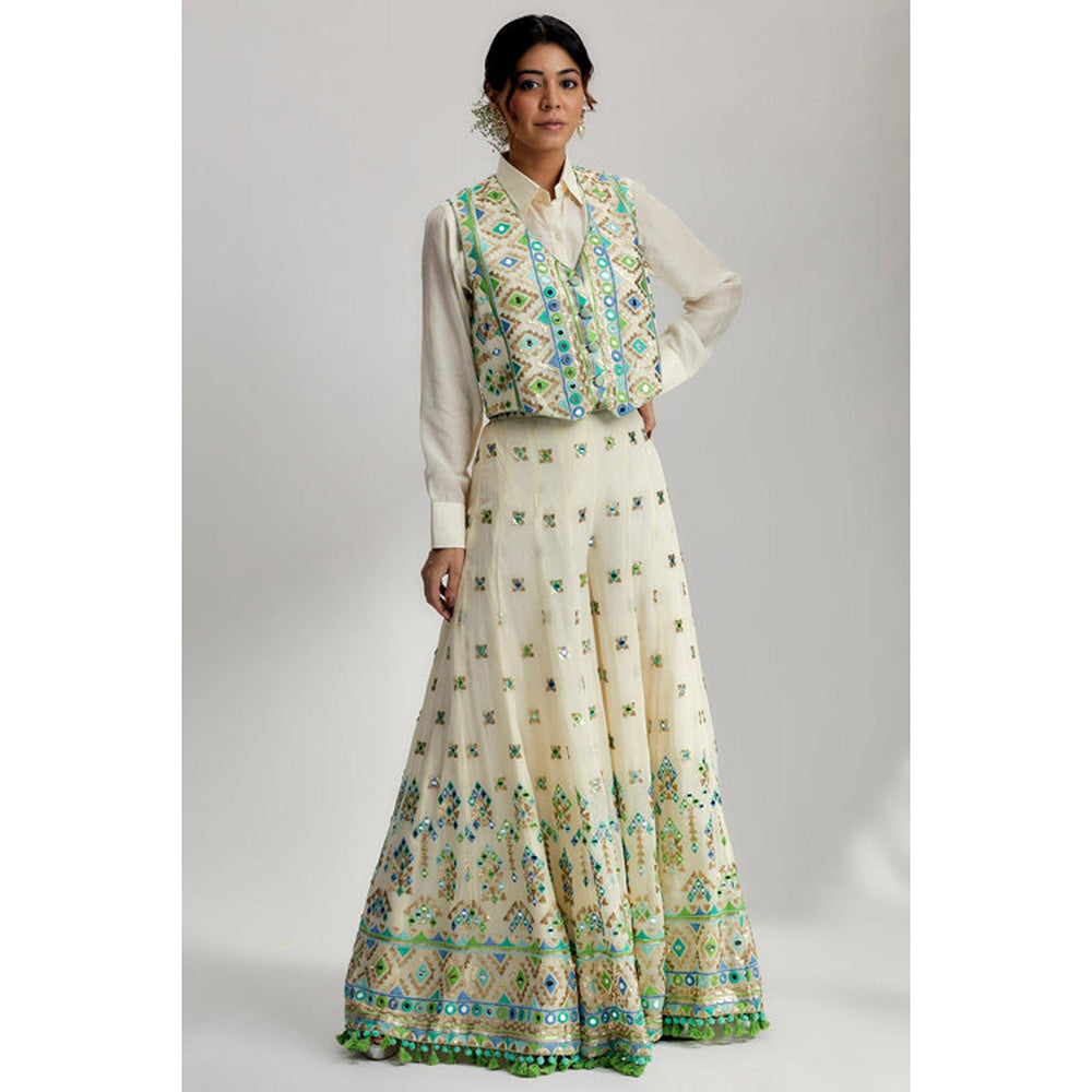 Gopi Vaid Aditi Rao Hydari In Amara Jacket Set with Flared Pants