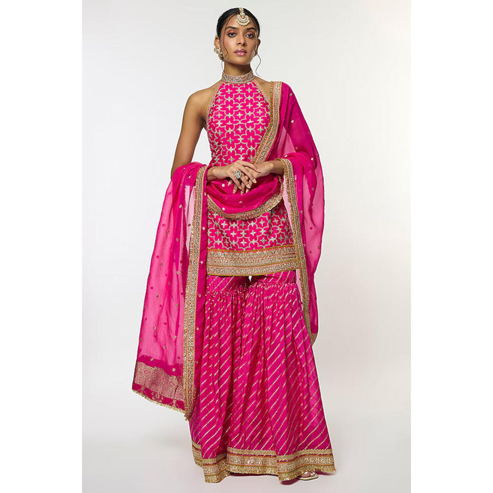Gopi Vaid Kainaat Sharara Set