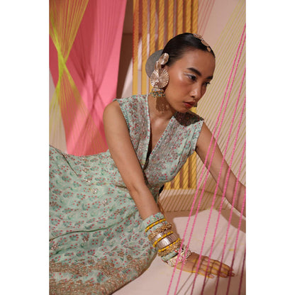 Gopi Vaid Nusrat AG Selvless Dhoti Set