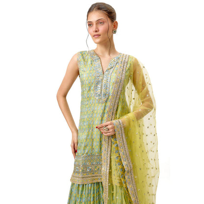 Gopi Vaid Dhruvi Sharara Set