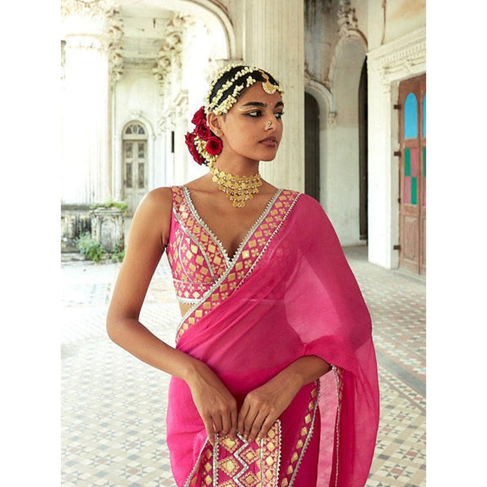 Gopi Vaid Mrunal Thakur In Anupa Saree with Stitched Blouse