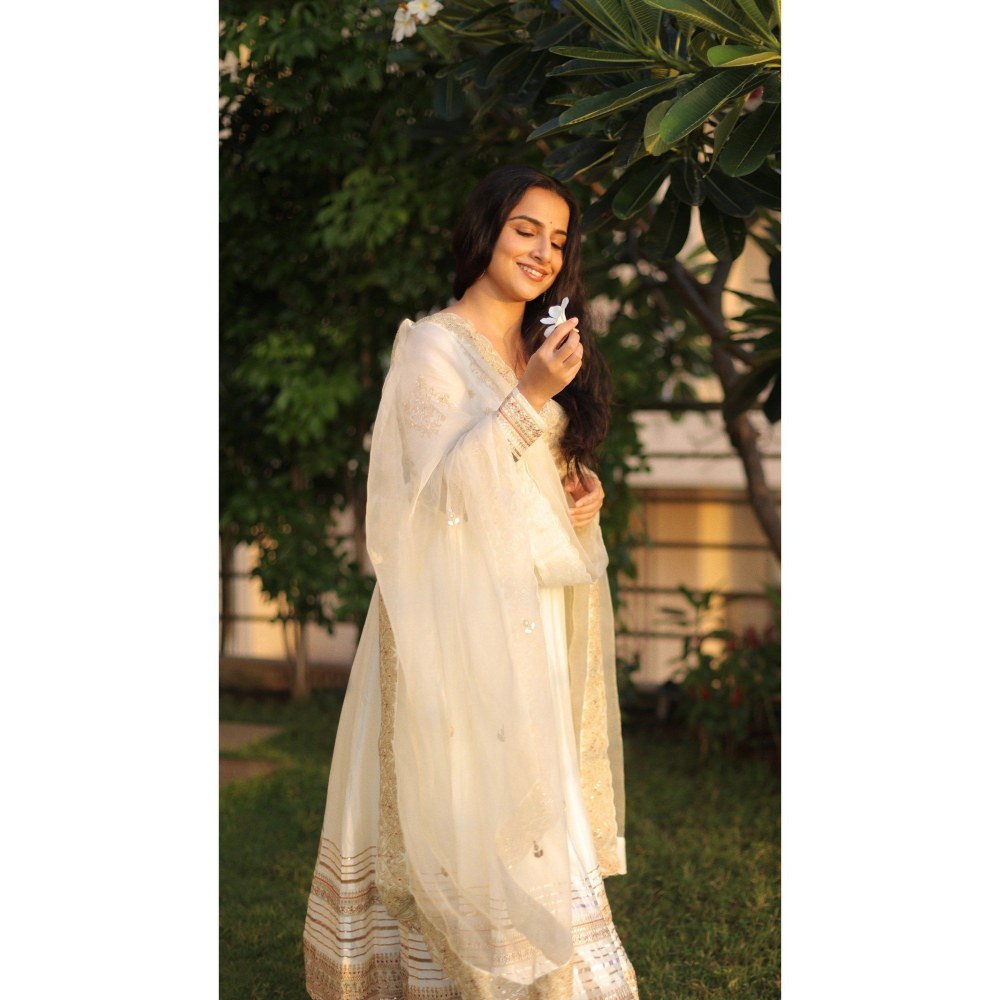 Gopi Vaid Vidya Balan In Meira White Anarkali with Sharara