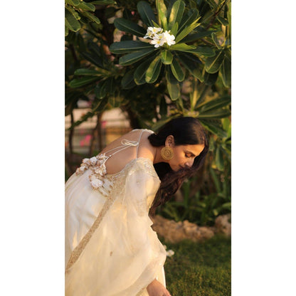 Gopi Vaid Vidya Balan In Meira White Anarkali with Sharara