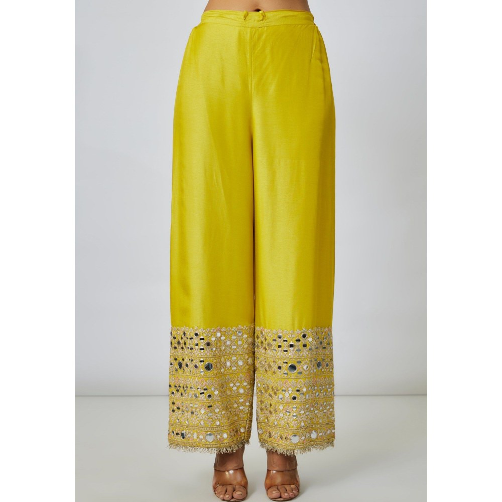 Gopi Vaid Hina Khan In Cheshtha Yellow Anarkali Kurta with Pant and Dupatta