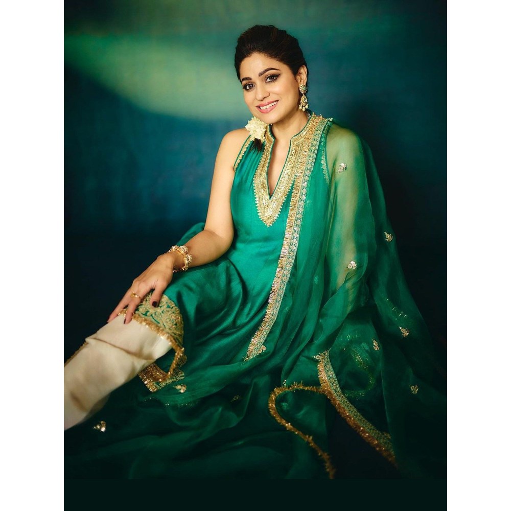 Gopi Vaid Shamita Green Kurta with Dhoti and Dupatta