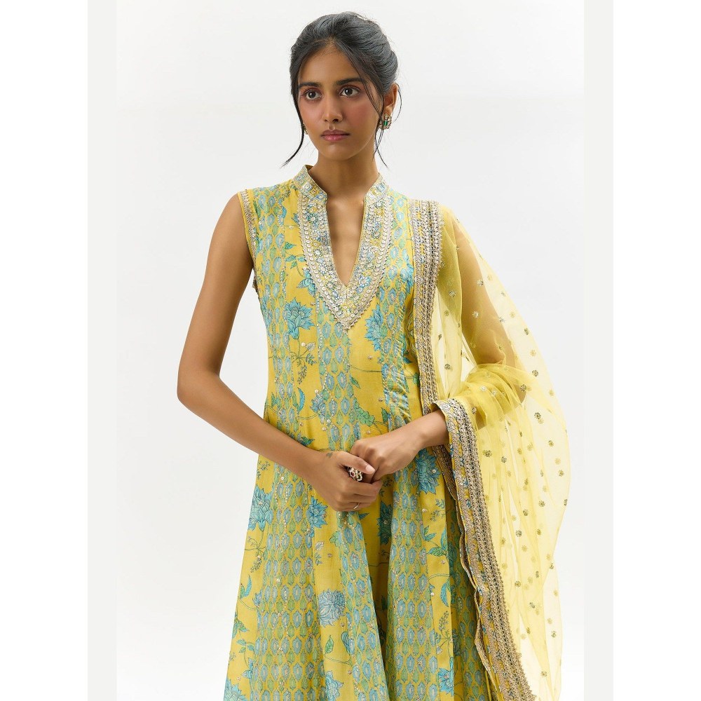 Gopi Vaid Smriti Yellow Kurta with Dhoti and Dupatta