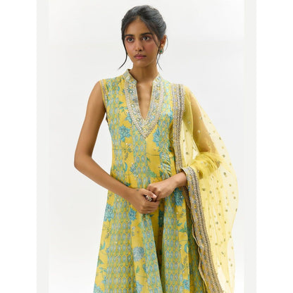 Gopi Vaid Smriti Yellow Kurta with Dhoti and Dupatta