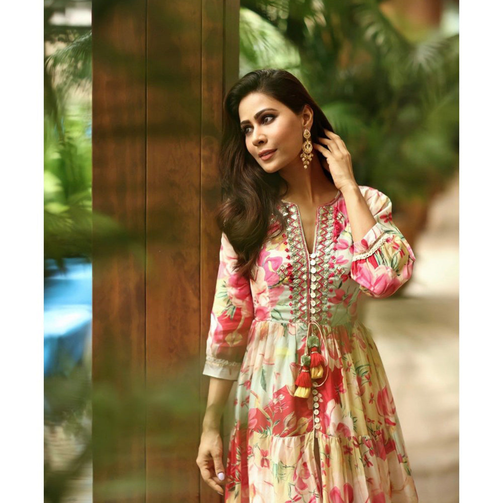 Gopi Vaid Swati Vatsa In Khushi Red Kurta with Palazzo