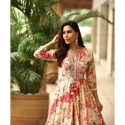 Gopi Vaid Swati Vatsa In Khushi Red Kurta with Palazzo