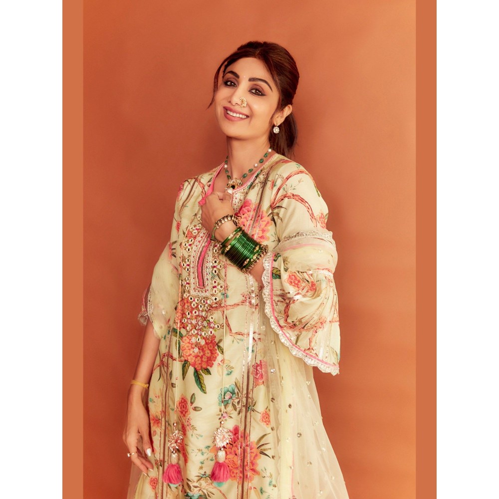 Gopi Vaid Shilpa Shetty In Sanah Yellow Kurta with Sharara and Dupatta