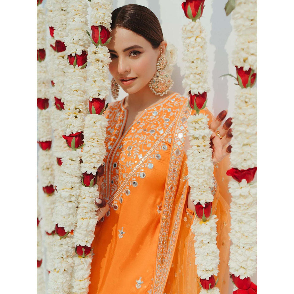 Gopi Vaid Aadhira Sharara Set -Aamna Sharif