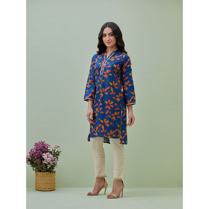 GRASS & SUNSHINE Blue Block Printed Kurta with Fitted Pants (Set of 2)