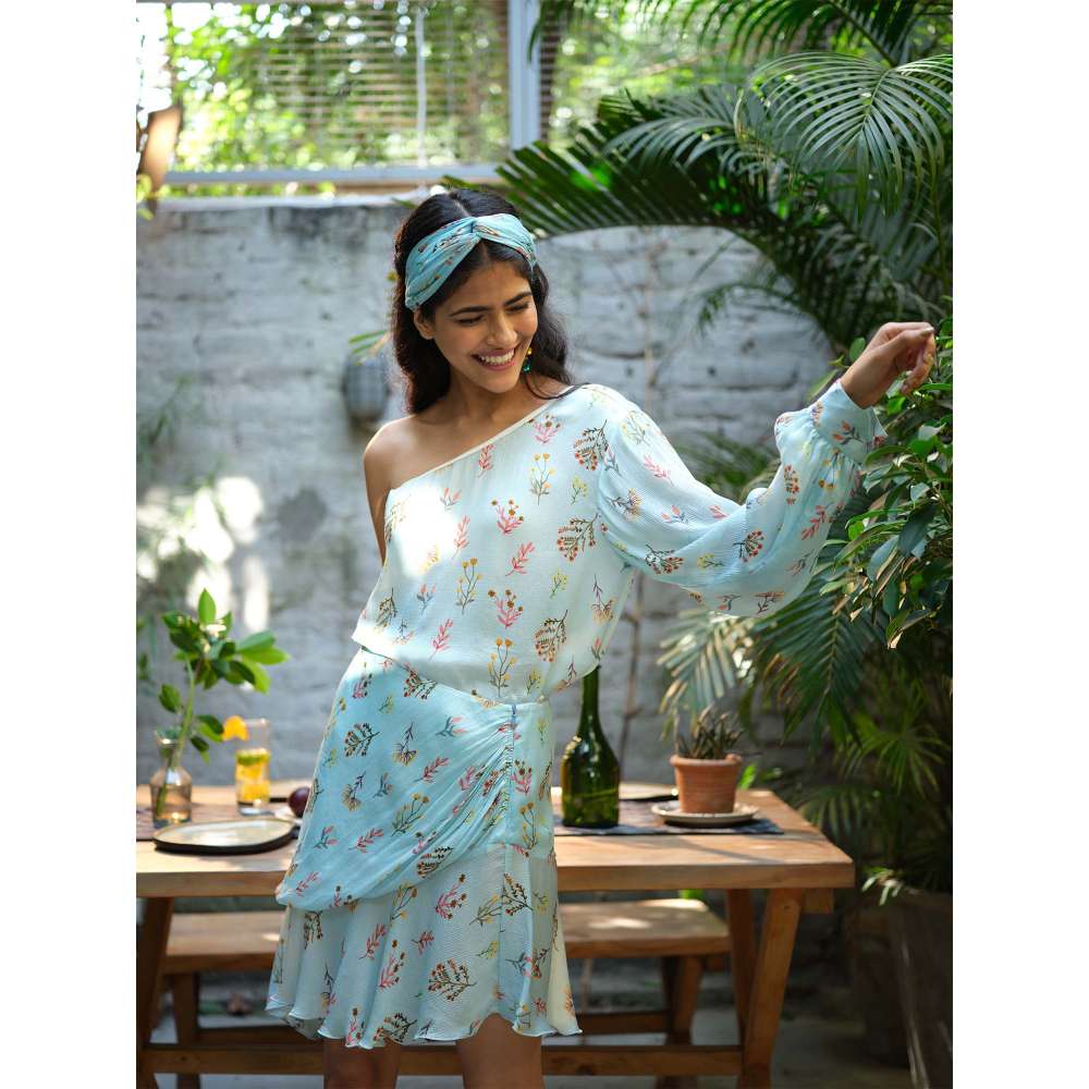 GUAPA Deniz One Shoulder Top and Asymmetrical Skirt (Set of 2)