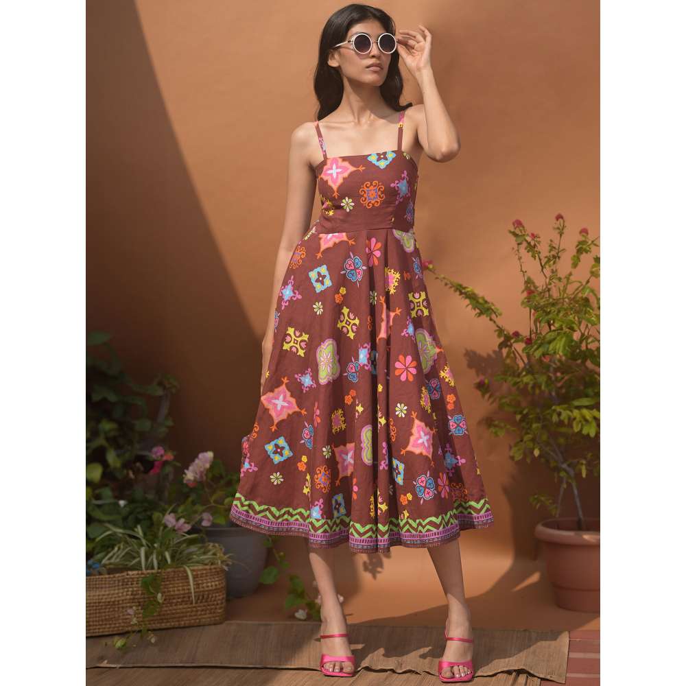 GUAPA Cleopatra Linen Brown Printed Midi Dress