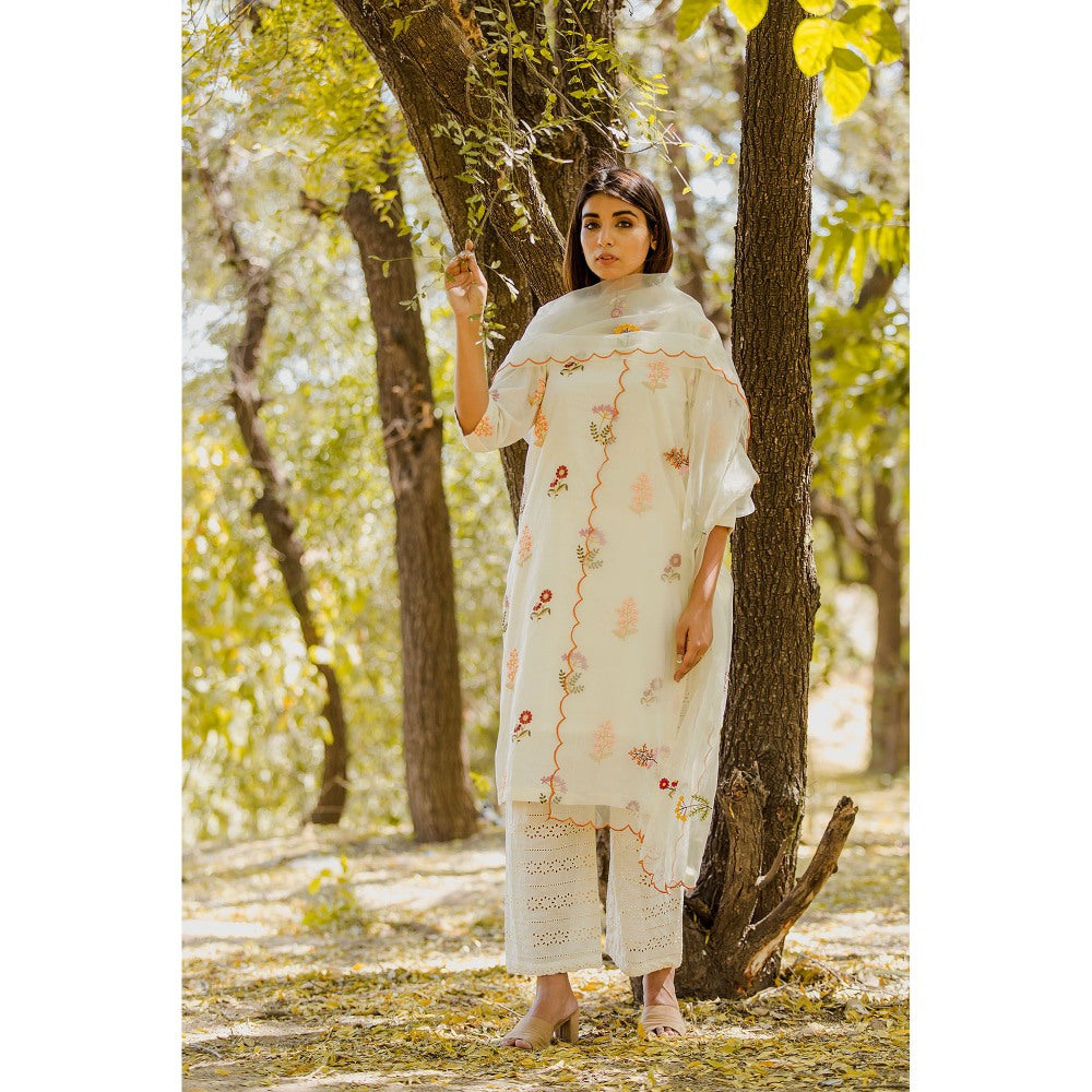 Gulabo Jaipur Deepika St Kurta with Pants & Dupatta (Set of 3)