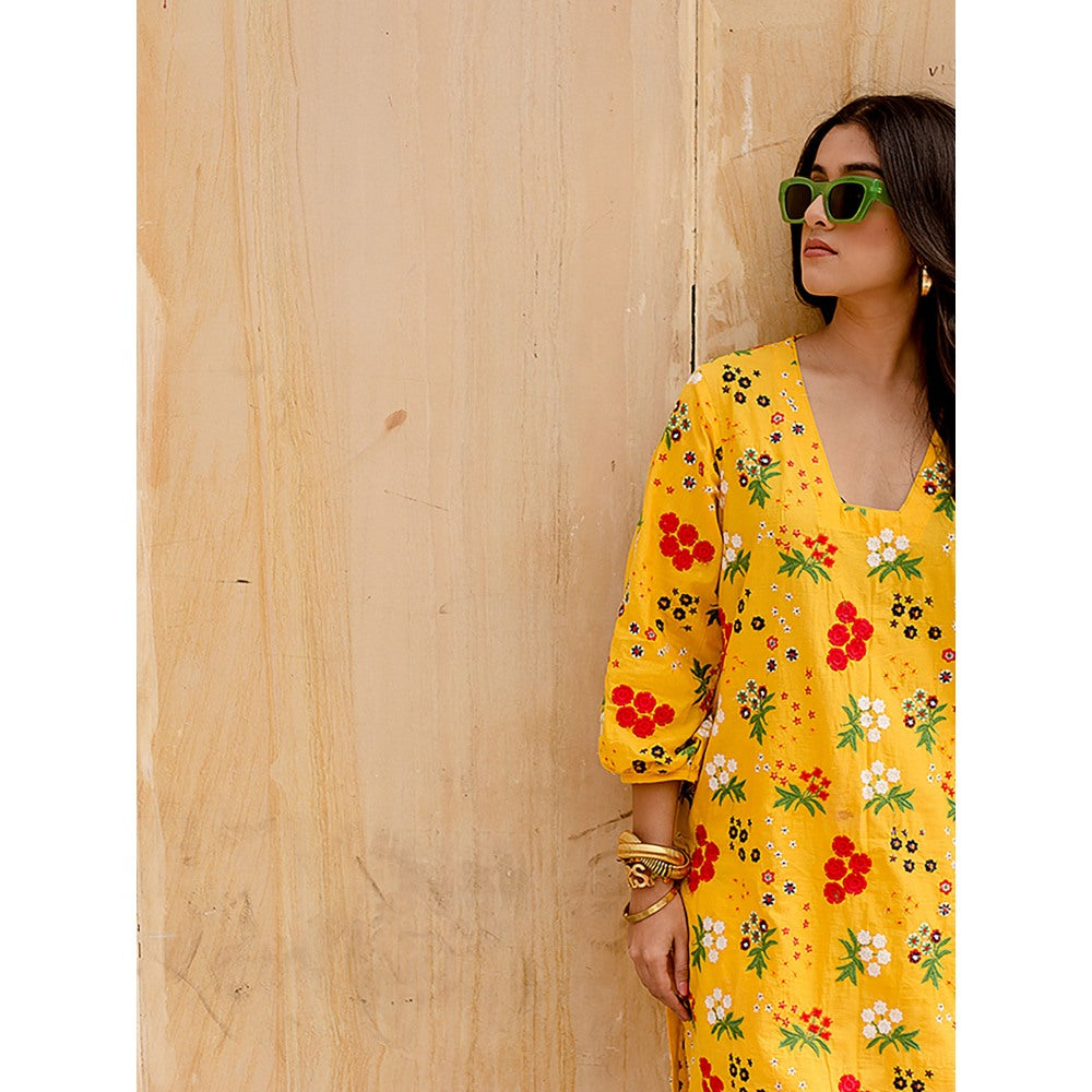 Gulabo Jaipur Garden Yellow Kurta with Pants (Set of 2)