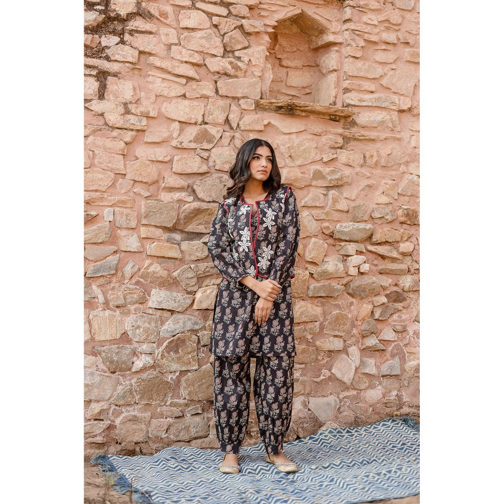 Gulabo Jaipur Qia Black Kurta with Pants & Jacket (Set of 3)