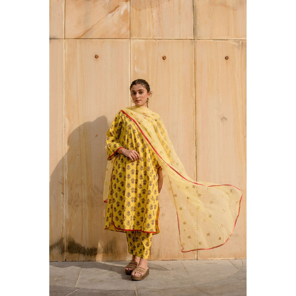 Gulabo Jaipur Noya Yellow Kurta with Pants & Dupatta (Set of 3)