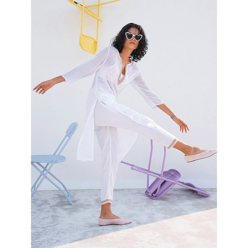 Gulaal White Peonia Kurta & Pant With Bralette (Set of 3)
