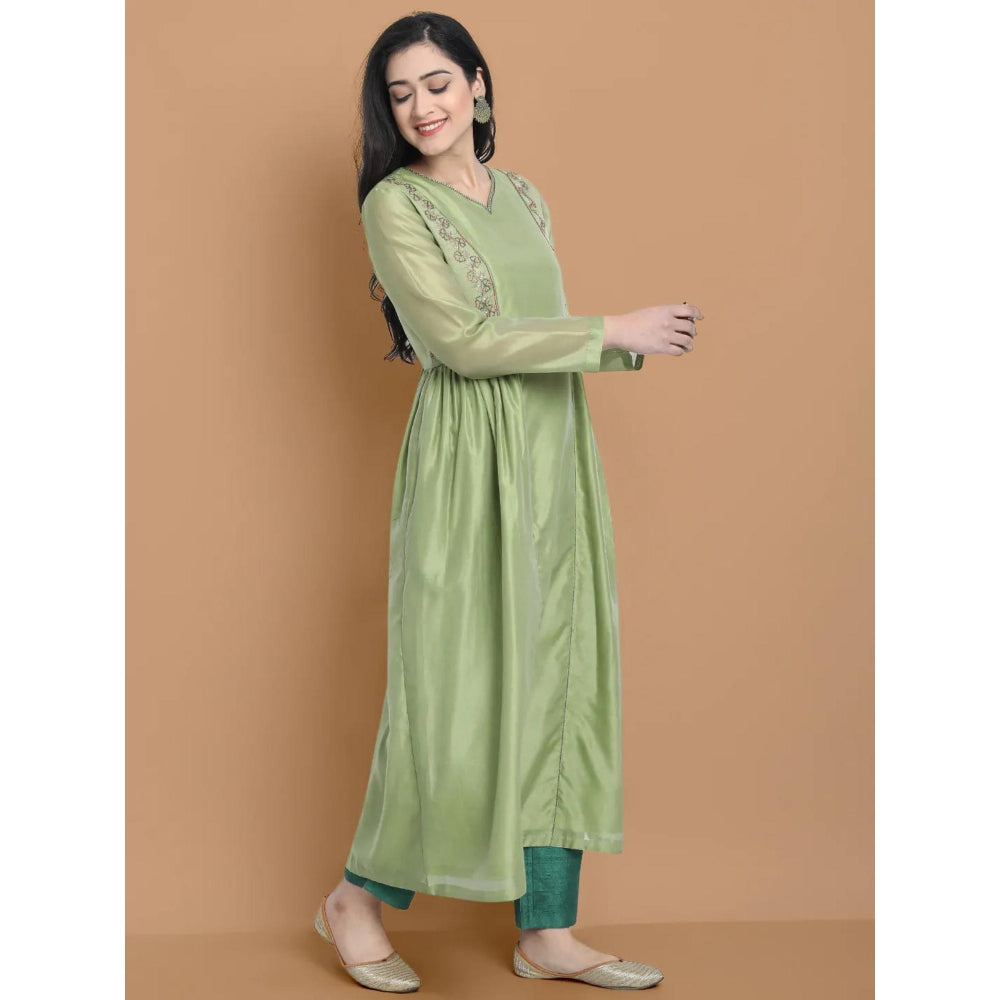 HAAVI BY PURAB Women Green Chanderi Silk Embroidered Kurta with Palazzo