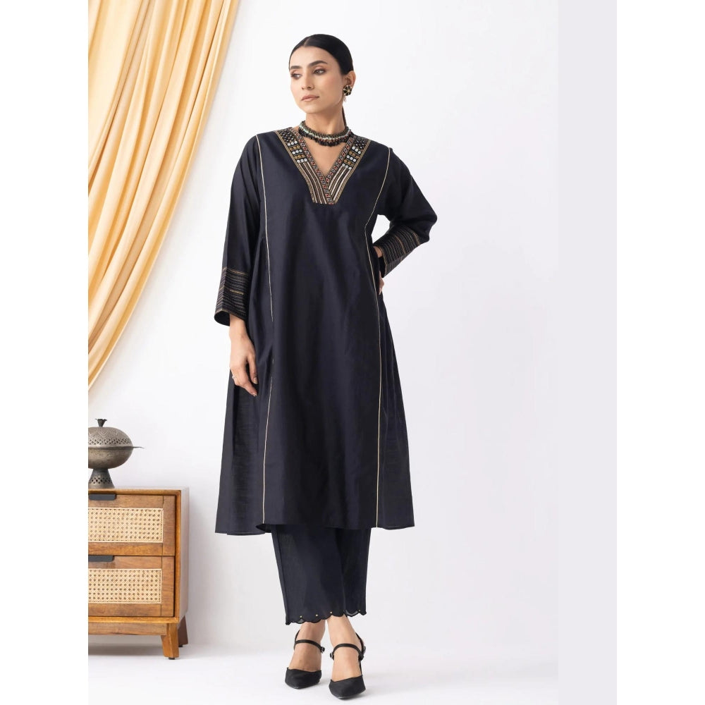 HAAVI BY PURAB Saanjh Embroidered Black Kurta with Pant