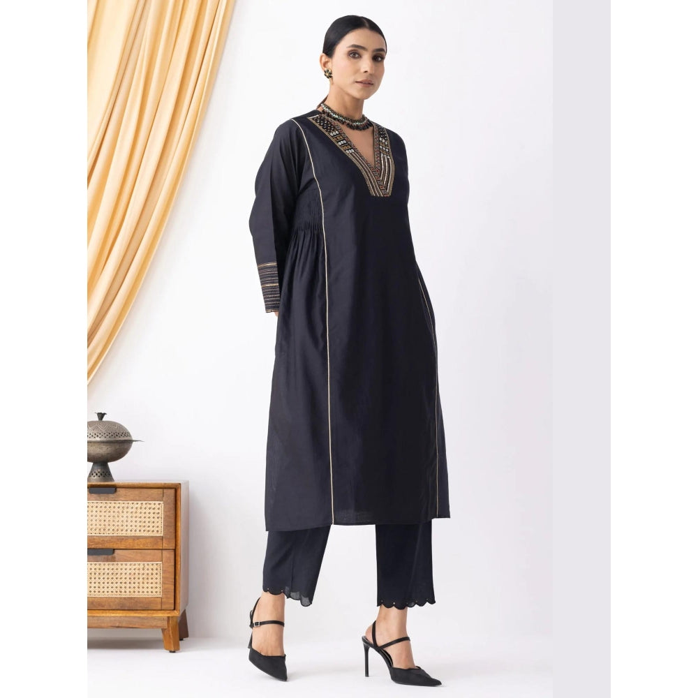 HAAVI BY PURAB Saanjh Embroidered Black Kurta with Pant