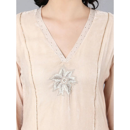 HAAVI BY PURAB Viscose Velvet Embroidered Gota Work Ivory Kurta