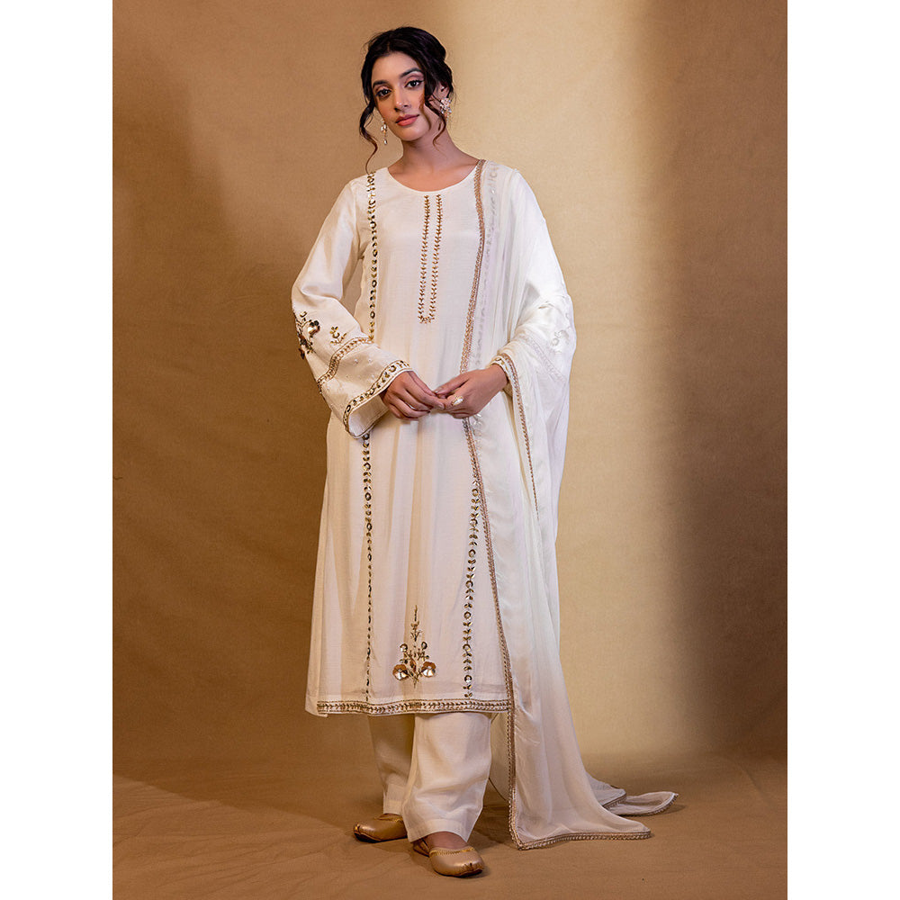 Harleen Kaur Off White Embroidered Pakistani Kurta with Pant and Dupatta (Set of 3)