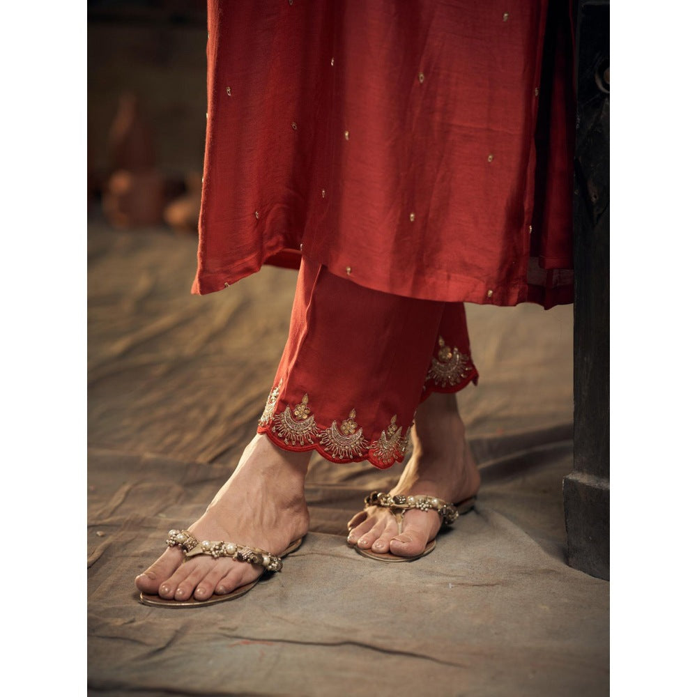 Hirika & Dhruti Maroon Chaand Embroidery Kurta with Pant and Dupatta (Set of 3)