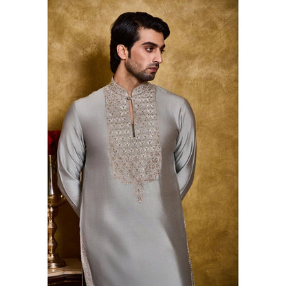 HISTORI Cotton Silk Men Grey Embroidered Kurta with Churidar