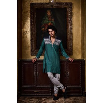 HISTORI Cotton Silk Men Teal Embroidered Kurta with Churidar