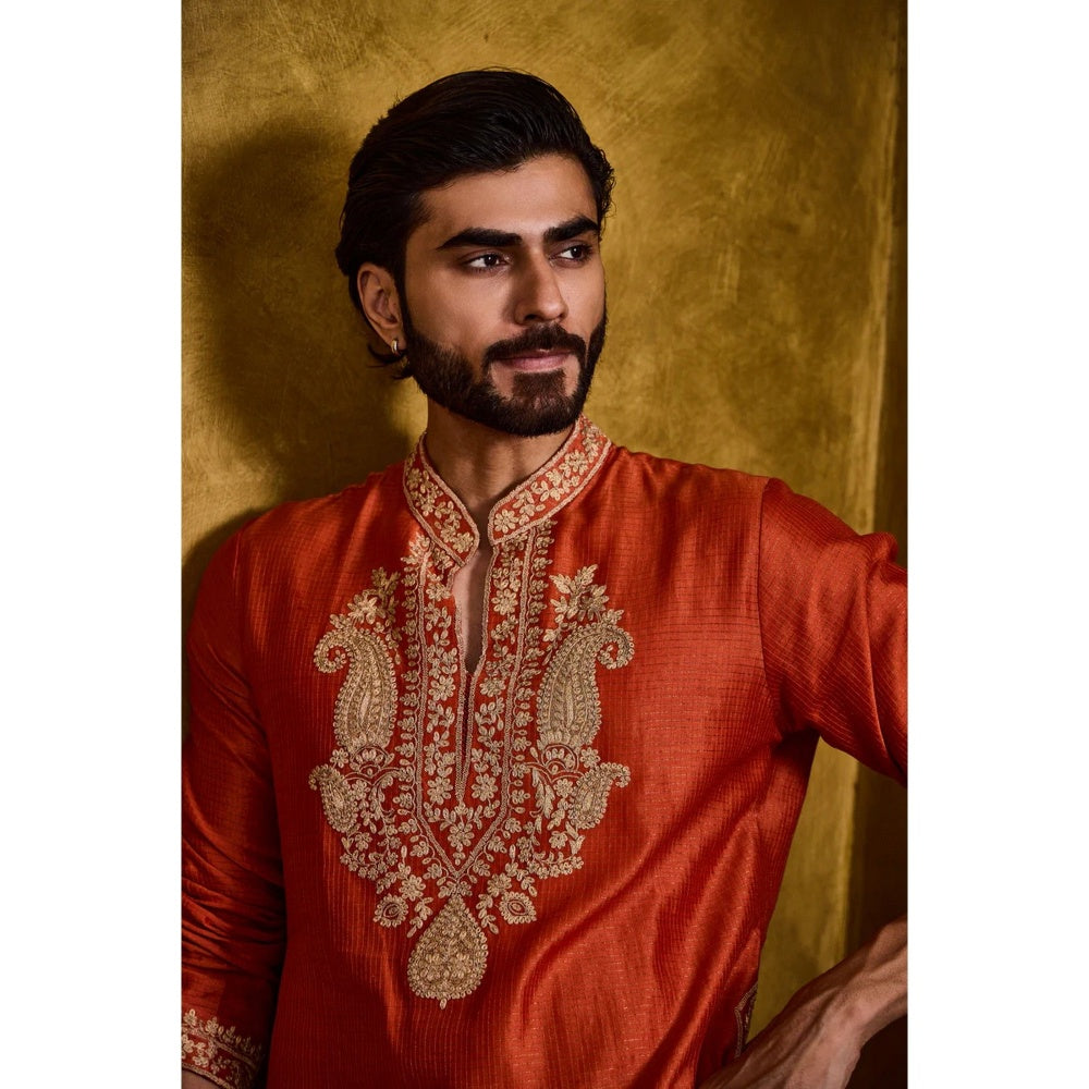 HISTORI Chanderi Silk Men Rust Embroidered Kurta with Salwar