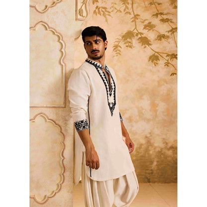 HISTORI Linen Men White Embroidered Kurta with Salwar