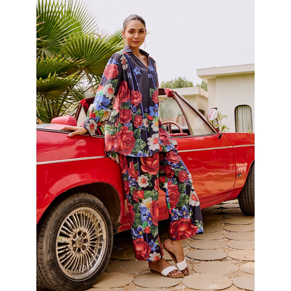 House of Fett Colmar Cross Stitch Cotton Co-Ord (Set of 2)